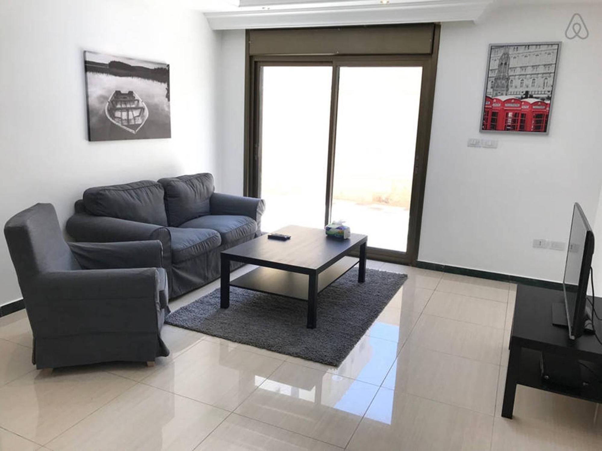 Diyarkom Apartment Amán Habitación foto